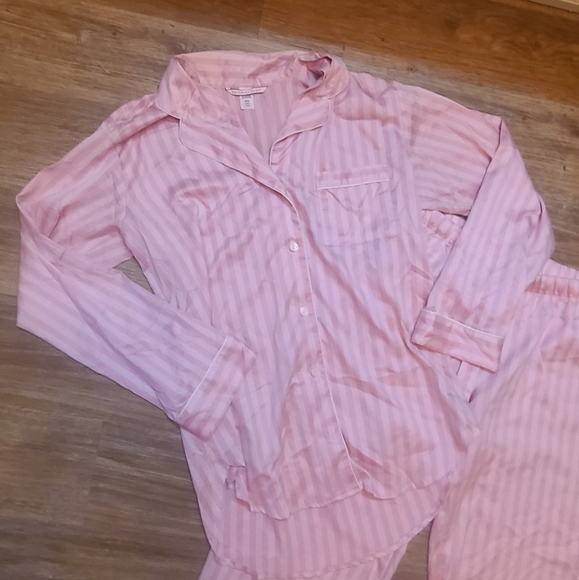 💋❤ Victoria's Secret Classic Pink and White - Picture 6 of 6